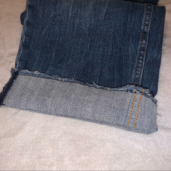 Woman’s Stylish Outfit - Picture 5 of 15